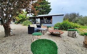 Coastal Bush Cabin Ocean Bay Getaway Pl